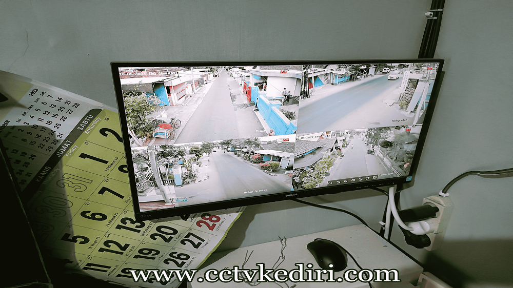 <p>Kamera CCTV sangat membantu anda dalam&nbsp;memberikan keamanan&nbsp;&nbsp;dalam aktifitas sehari-hari anda, kamera pengawas sangat membantu anda saat berada di tempat usaha, tempat ibadah, tempat tinggal dan lain sebagainya. Agar memberikan keamanan pada anda dan orang sekitar dengan adanya kamera pengawas agar tidak terjadi hal-hal yang tidak di inginkan itu terjadi pada anda maupun orang sekitar.</p>
